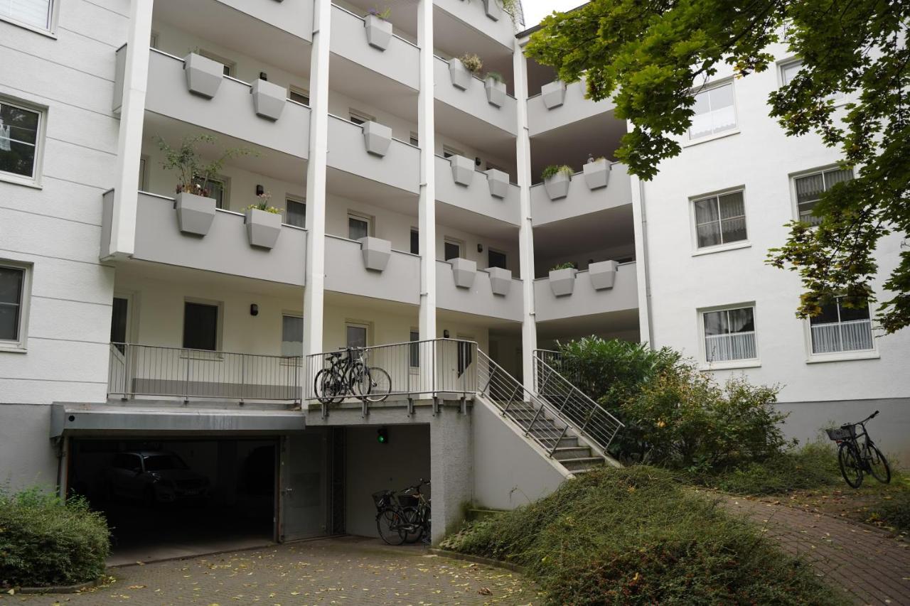 Raum921 - Stilvolles Apartment - Wlan, Tiefgarage, Kueche, Netflix Magdeburg Exterior foto