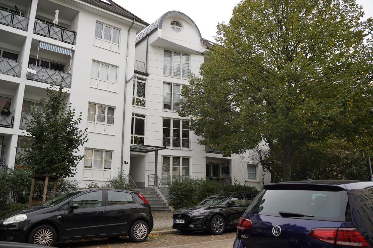 Raum921 - Stilvolles Apartment - Wlan, Tiefgarage, Kueche, Netflix Magdeburg Exterior foto